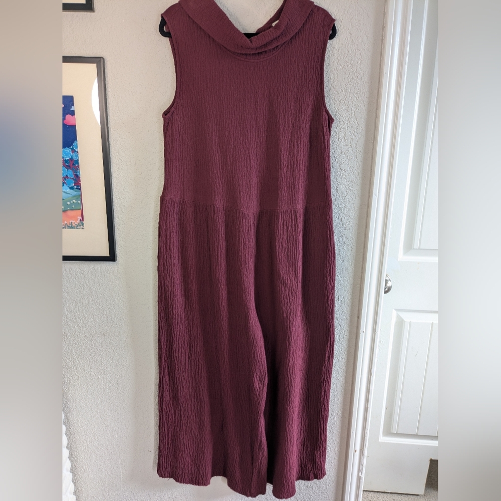 Sleeveless Wide-Leg Jumpsuit in Wine